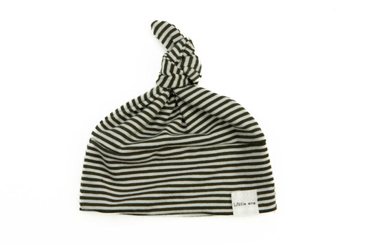 Hat black stripes