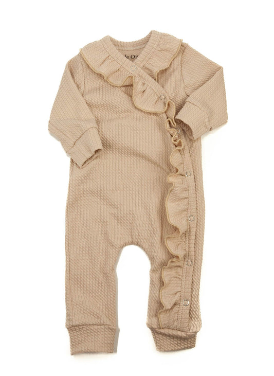 Ruffled cable romper natural