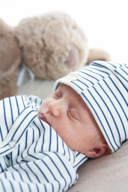 Baby hat rib blue stripes