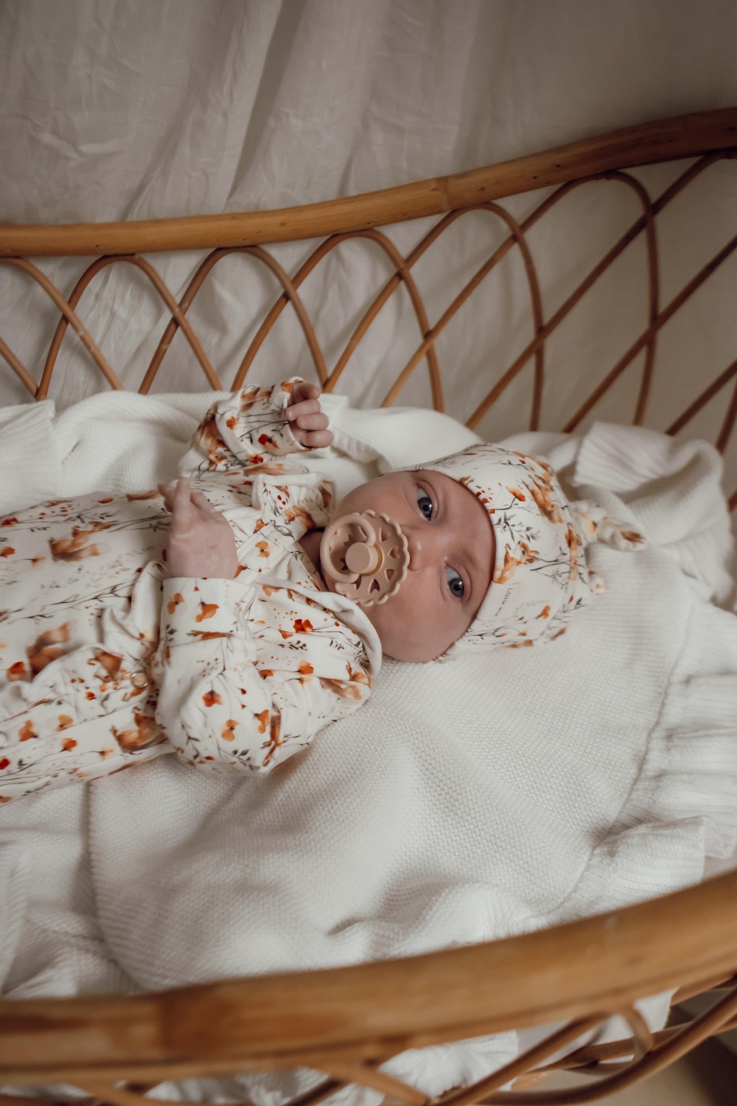 Baby-Ripp-Dino-Mütze