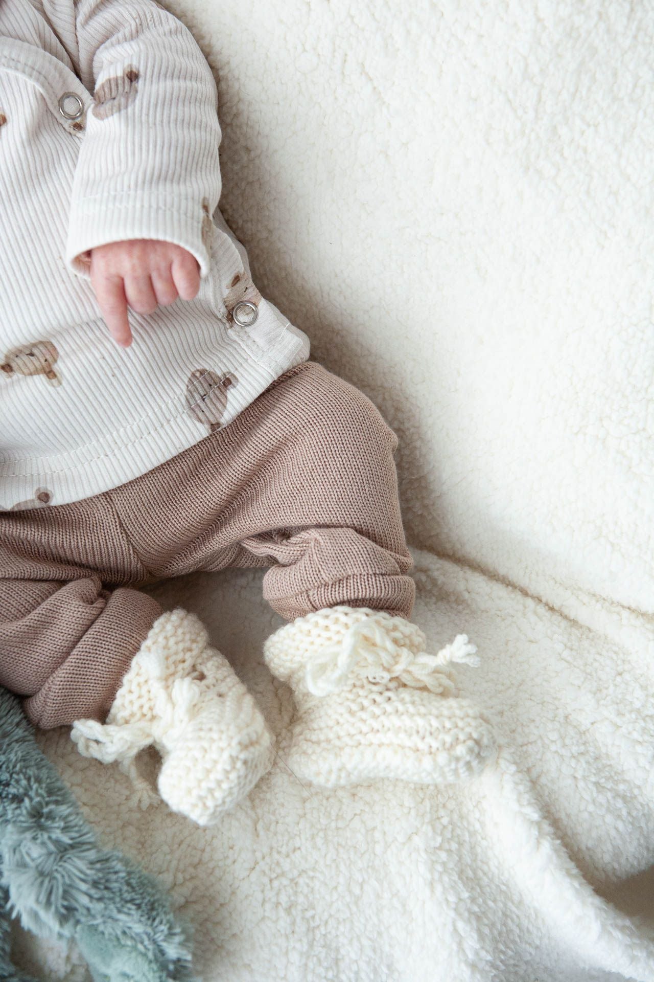 Gestrickte Baumwollhose, dunkelbeige
