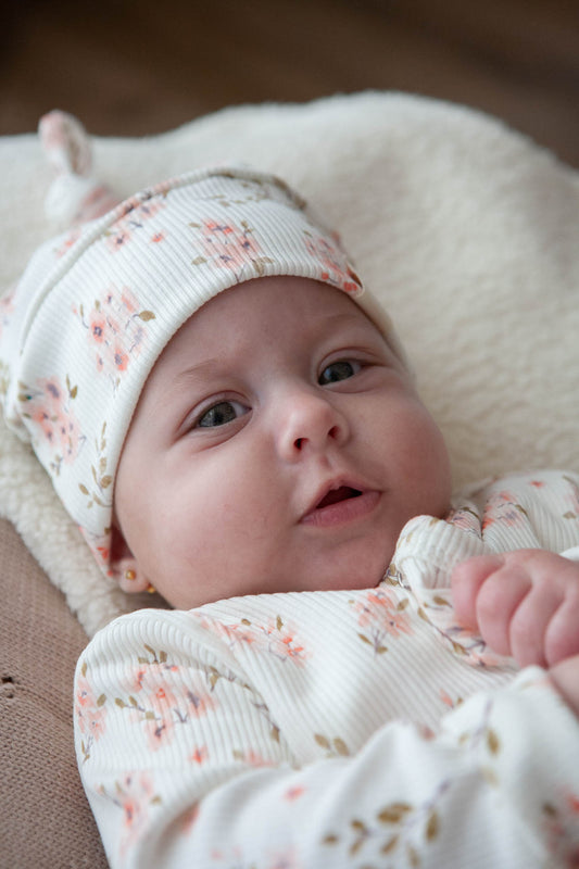Baby hat rib flowers