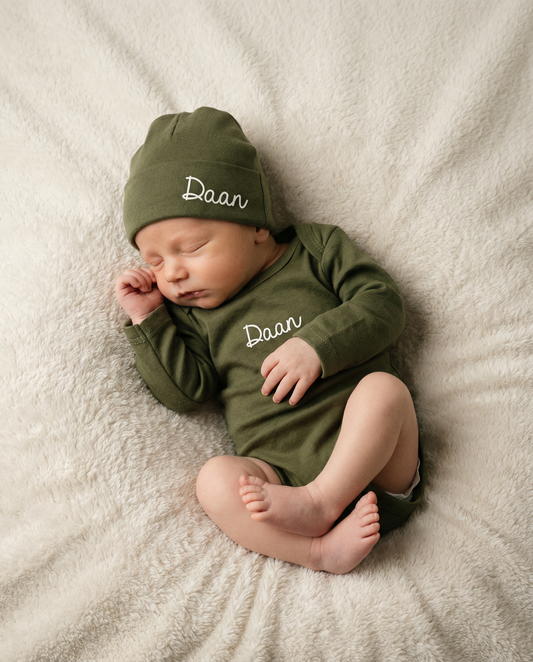 Personalisiertes Stramplerset Moosgrün