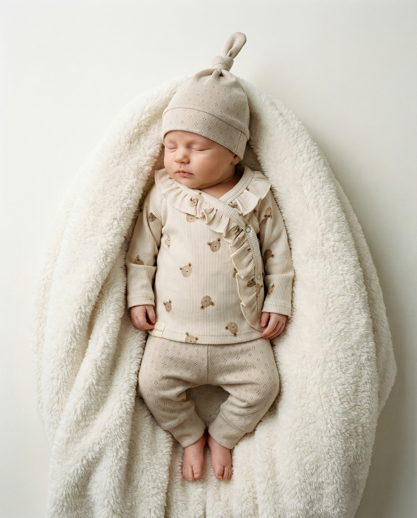 Broekje ajour beige naturel